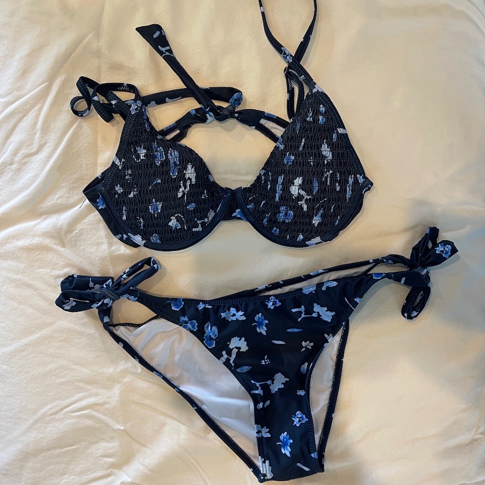 NWT - Brand New Shein 2 piece Bikini
